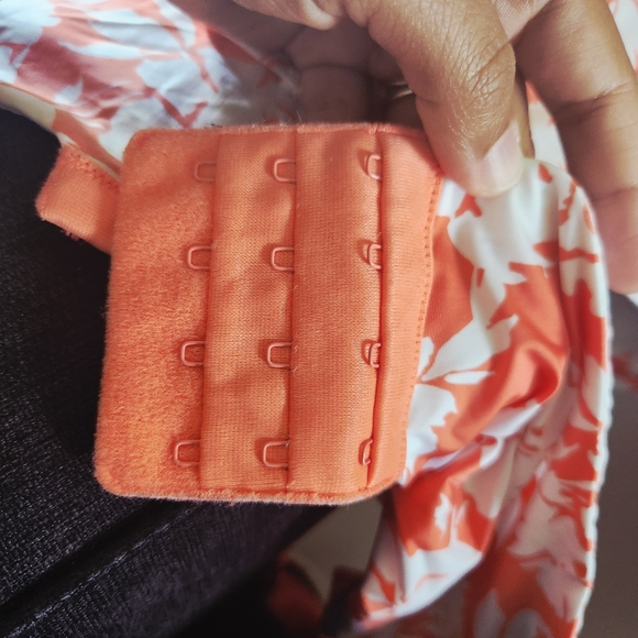 Torrid Curve Bra - Picture 4 of 6